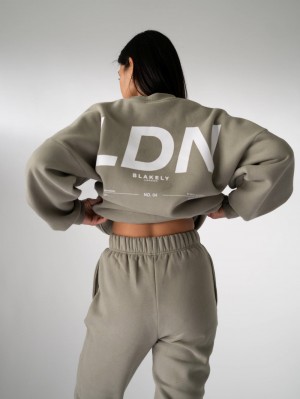Blakely LDN Womens Oversized Jumper Olivgrün | RPQFWEN-36