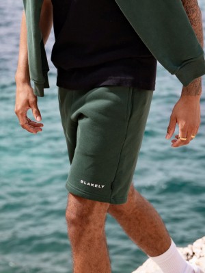Blakely Riviera Initial Jogger Shorts Dunkelgrün | OLAURMP-58