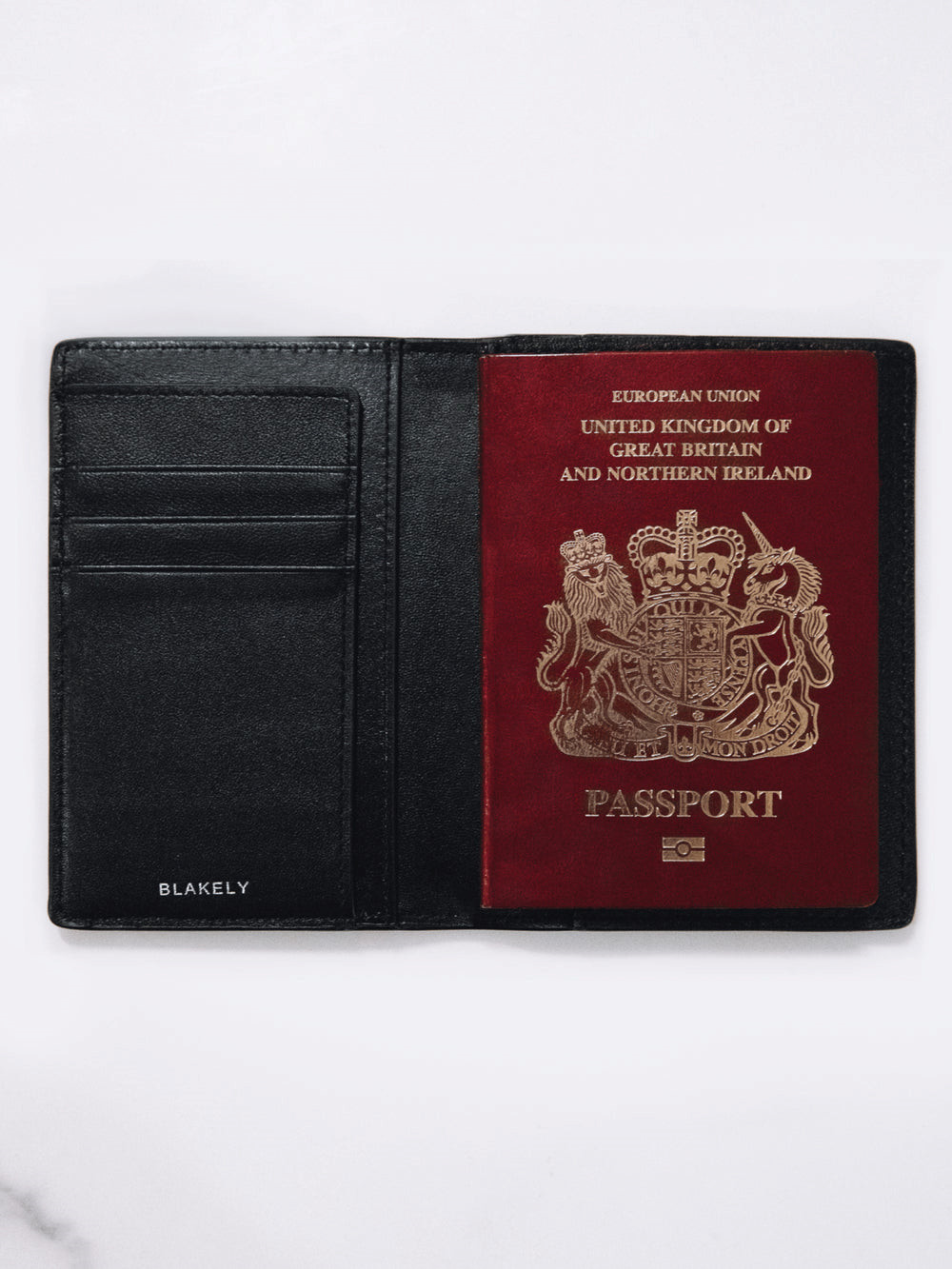 Blakely BLK Passport Holder Schwarz | ZLXKABV-17