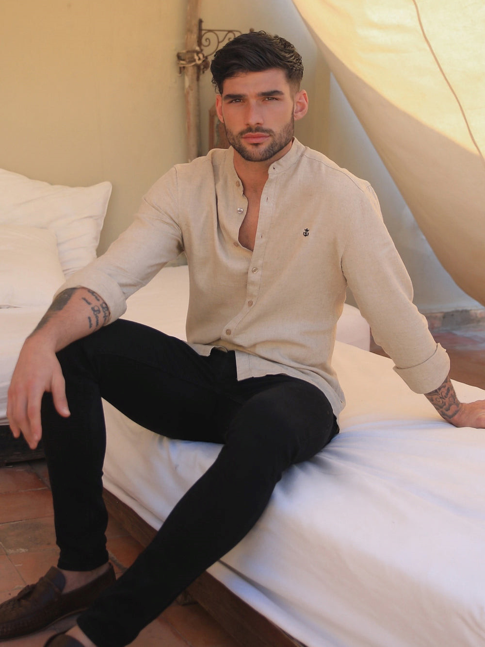 Blakely Berkane Linen Shirt Tan | ODYTFHV-13