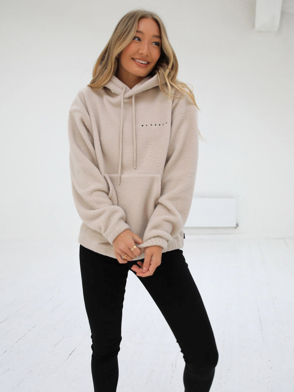 Blakely Borg Womens Oversized Hoodie Tan | TULAZSW-51