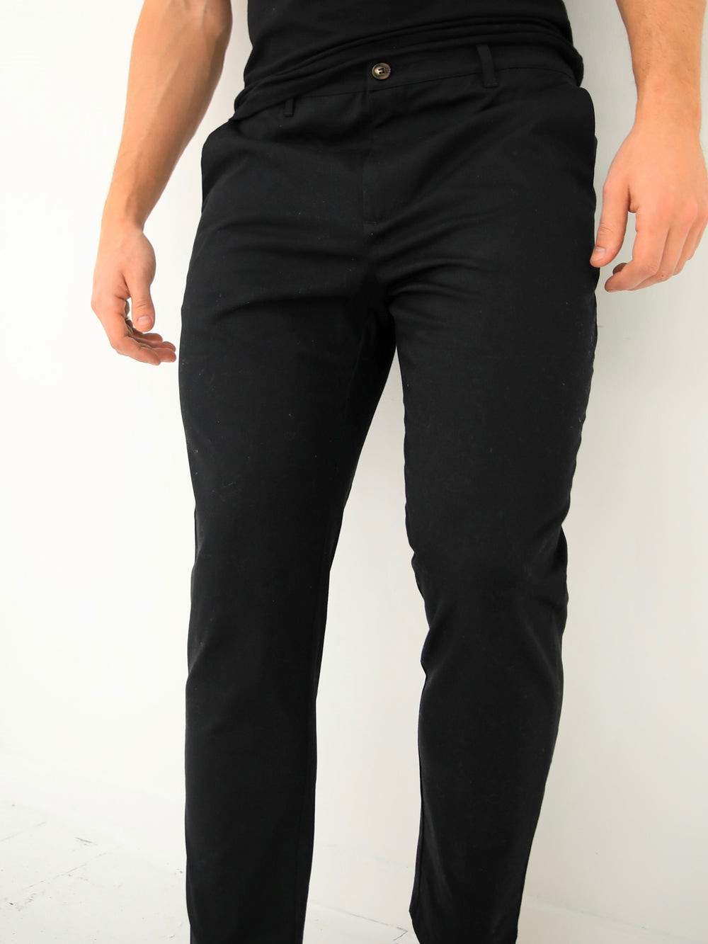 Blakely Cavill Slim Fit Tailored Chinos Schwarz | DXNKESR-93