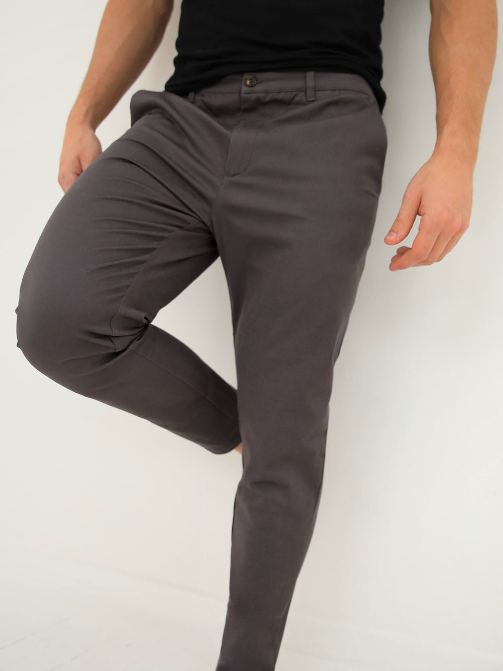 Blakely Cavill Slim Fit Tailored Chinos Charcoal | SVWMPHY-19