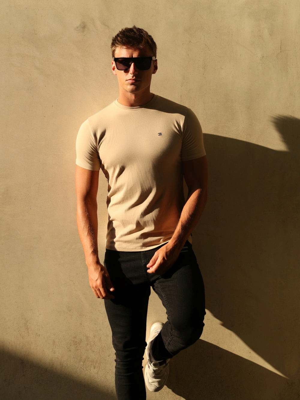 Blakely Initial T-Shirt Tan | VWEPIOD-28