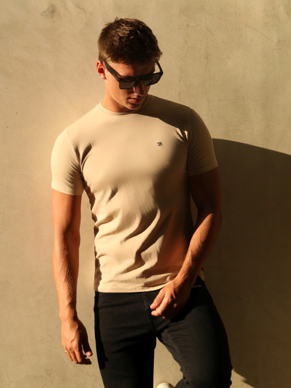 Blakely Initial T-Shirt Tan | VWEPIOD-28