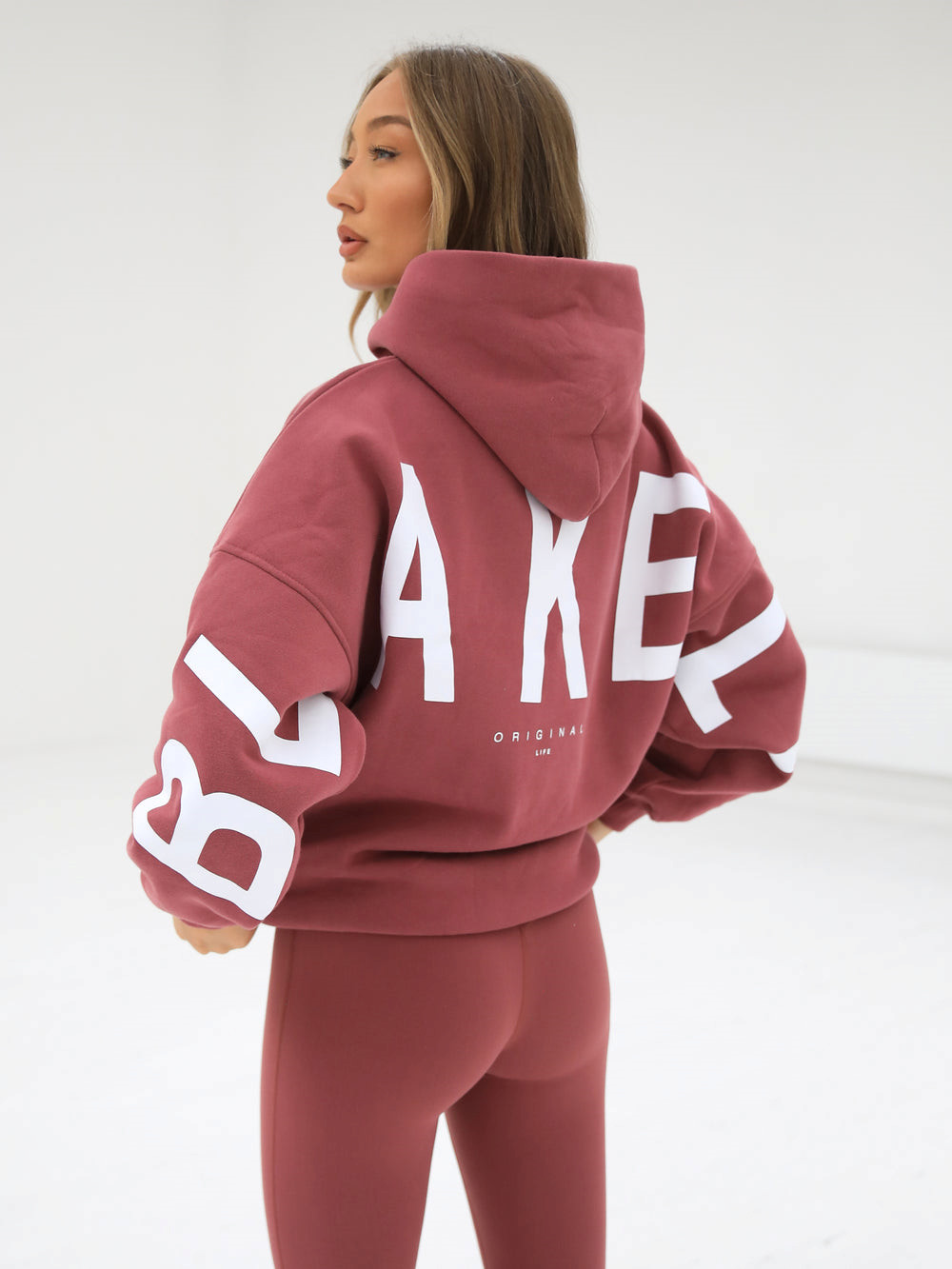 Blakely Isabel Oversized Hoodie Berry | RAIHYFW-42