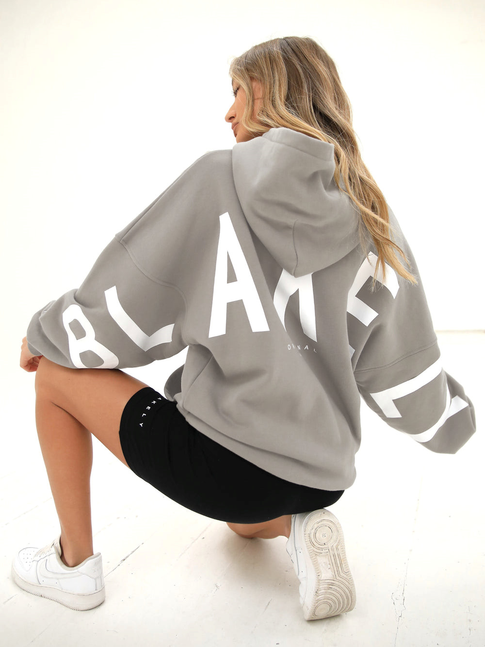 Blakely Isabel Oversized Hoodie Grau | APGMSTK-76