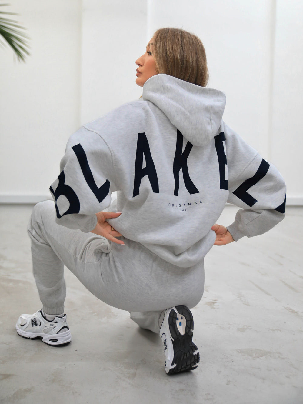 Blakely Isabel Oversized Hoodie Grau | FPEZCWS-18