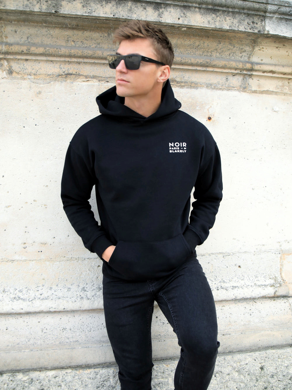Blakely Noir Relaxed Hoodie Schwarz | IBJDAGZ-07