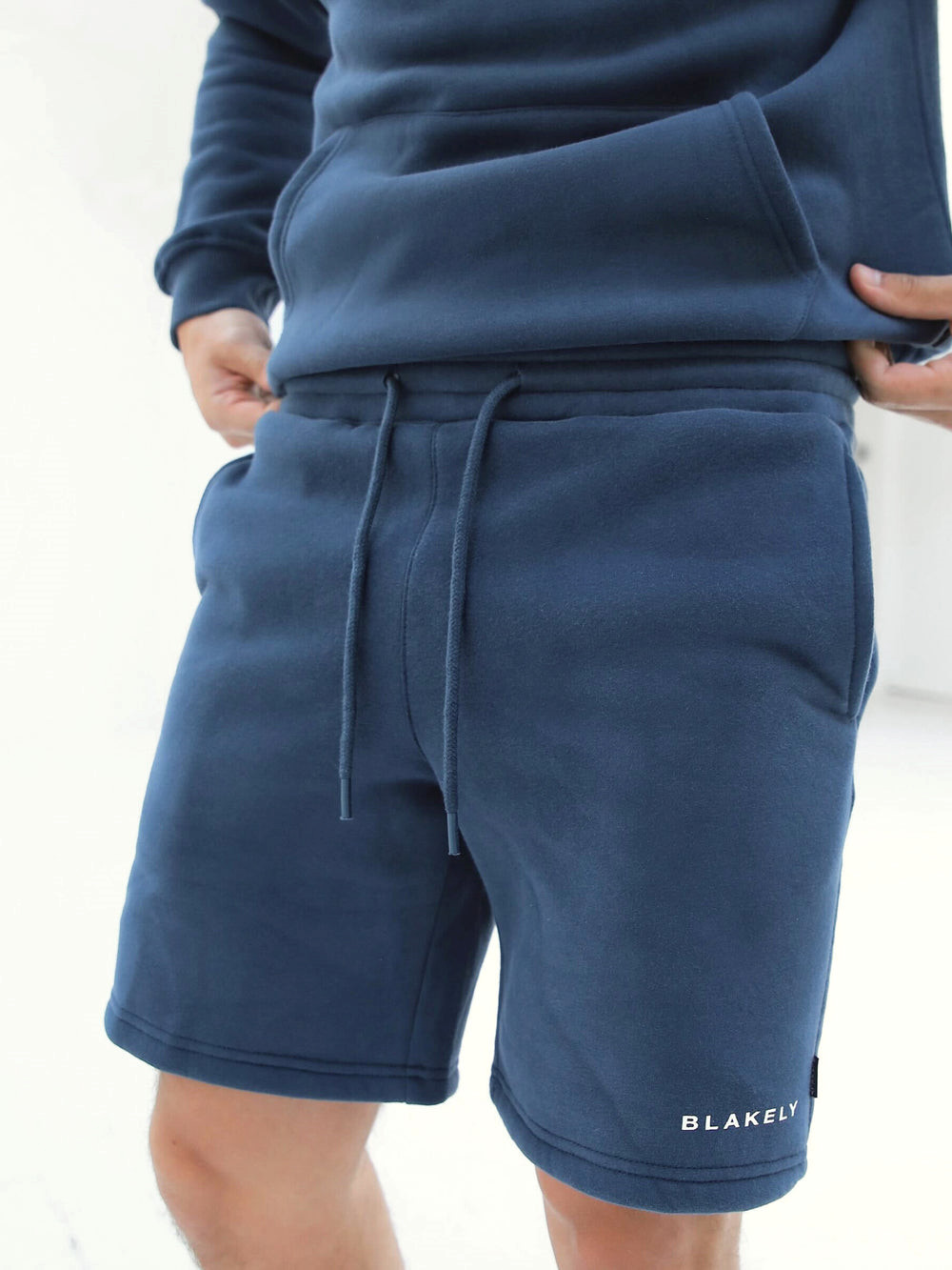 Blakely Riviera Initial Jogger Shorts Blau | XCPKSGL-17
