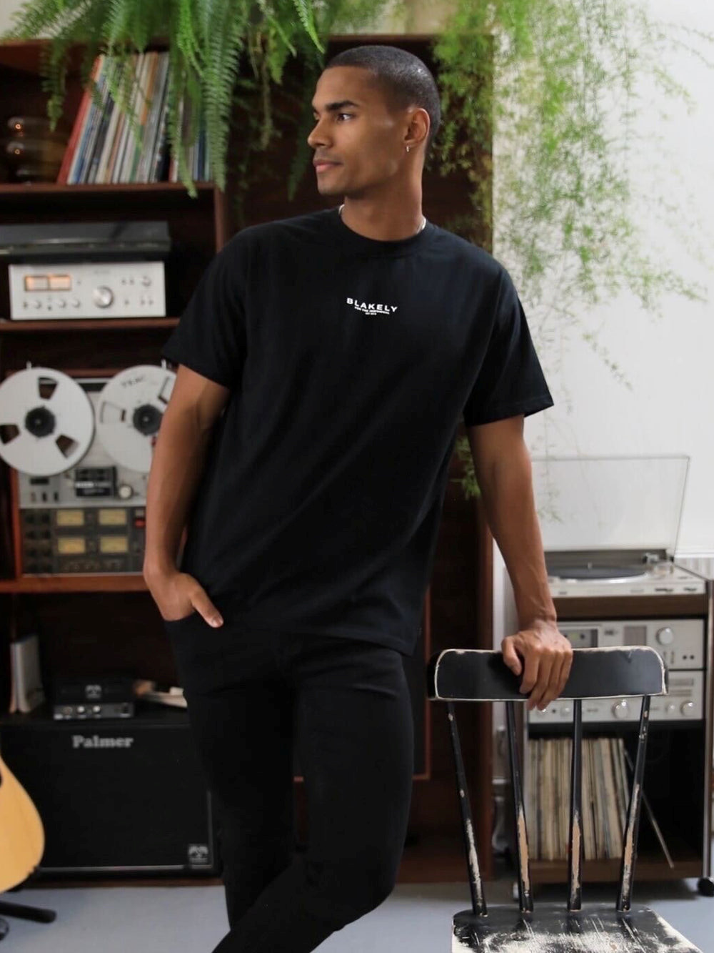 Blakely Statement Relaxed T-Shirt Schwarz | MUNYTOF-96