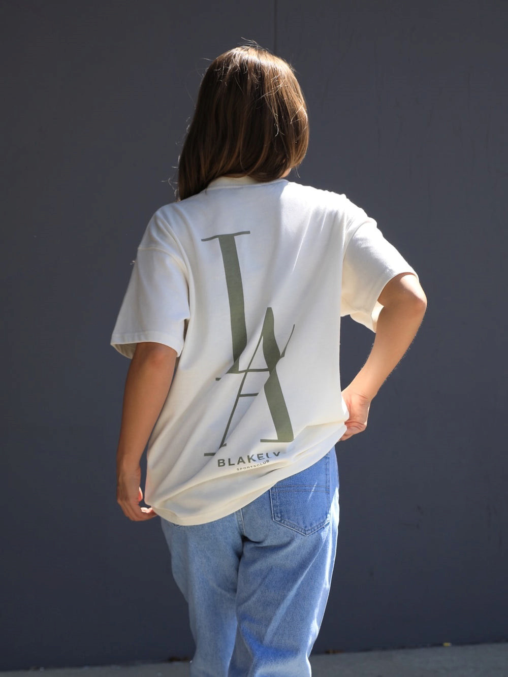 Blakely Studio Relaxed T-Shirt Ivory | PUMJXIS-01