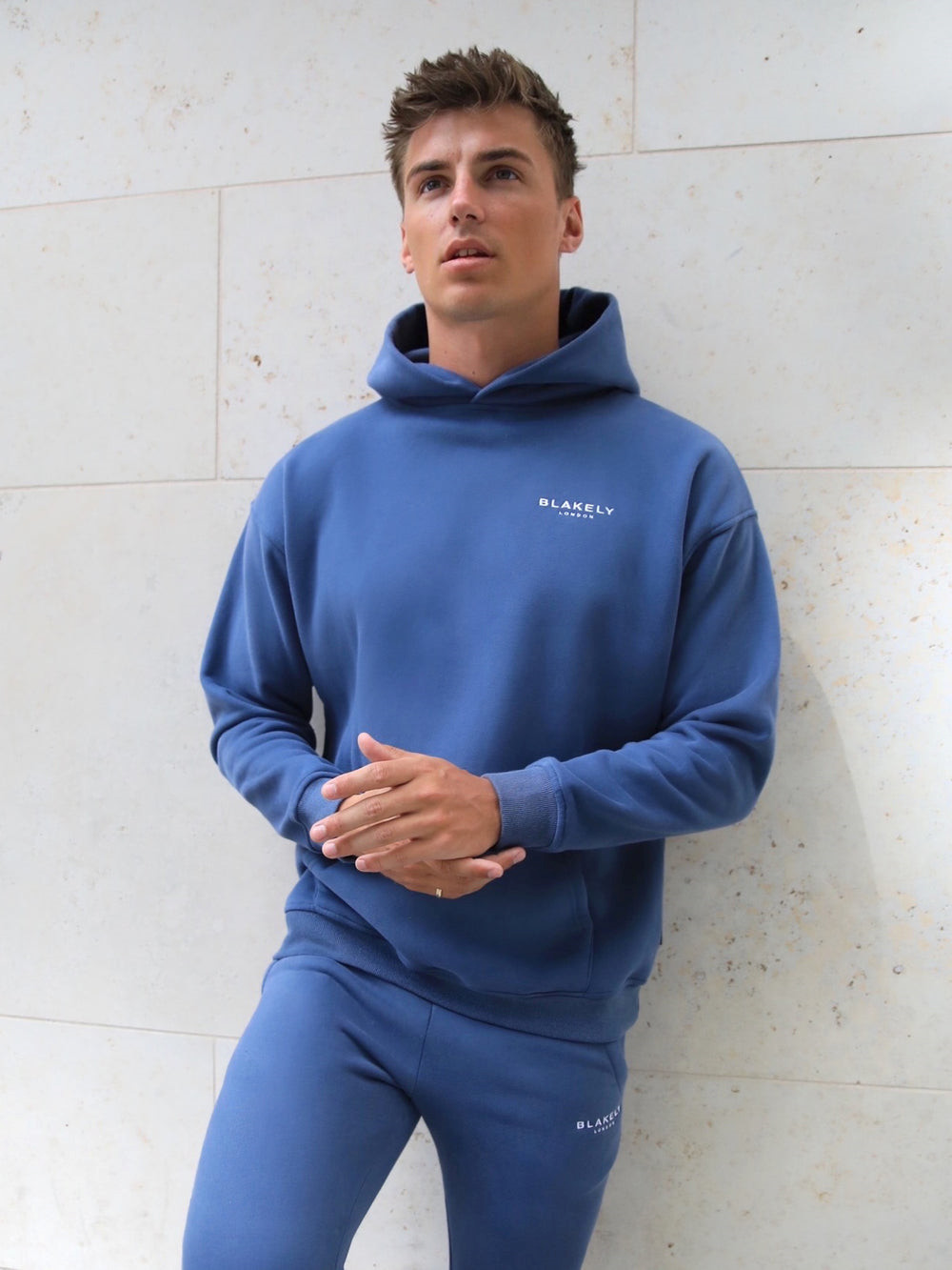 Blakely Universal Relaxed Hoodie Blau | MOSVNXQ-67