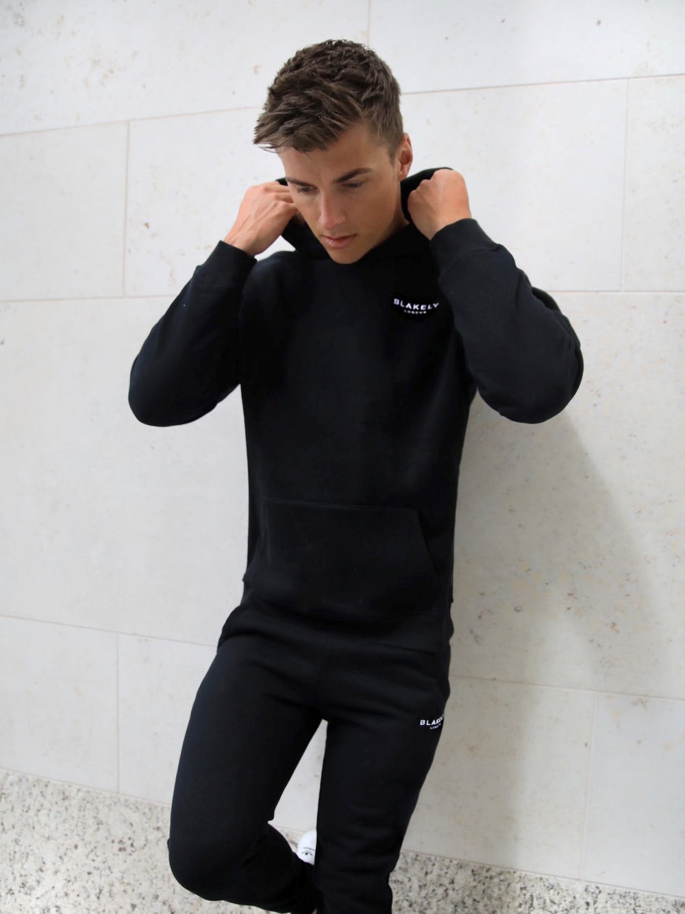 Blakely Universal Relaxed Hoodie Schwarz | UHGFSJY-81