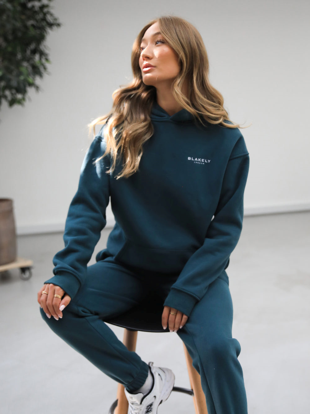 Blakely Universal Women's Relaxed Hoodie Grün | QJAOUEW-32