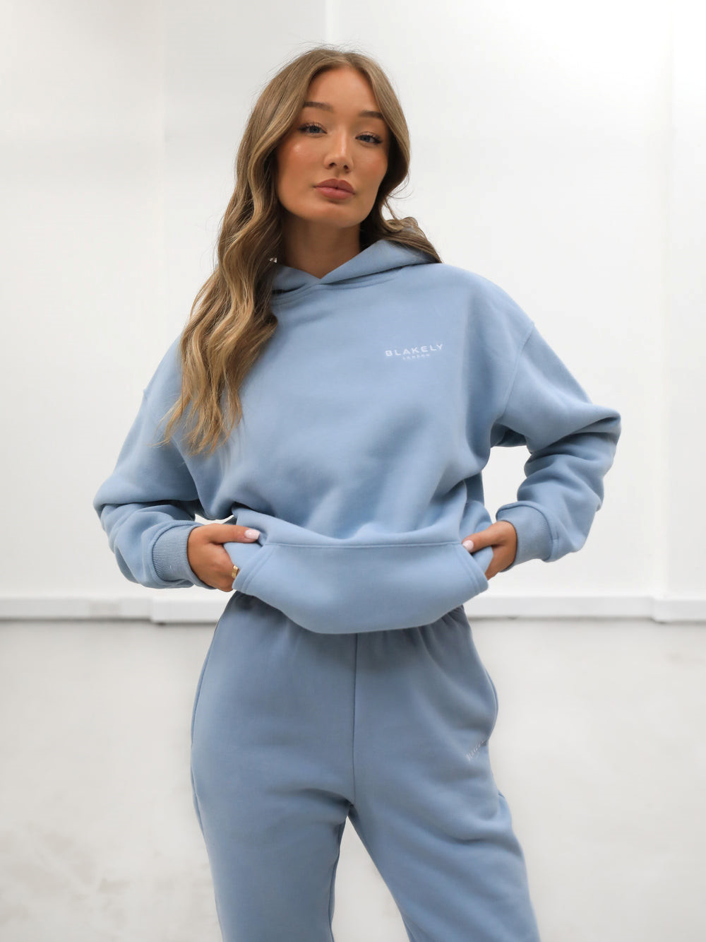 Blakely Universal Women's Relaxed Hoodie Blau | MPAJUKE-19