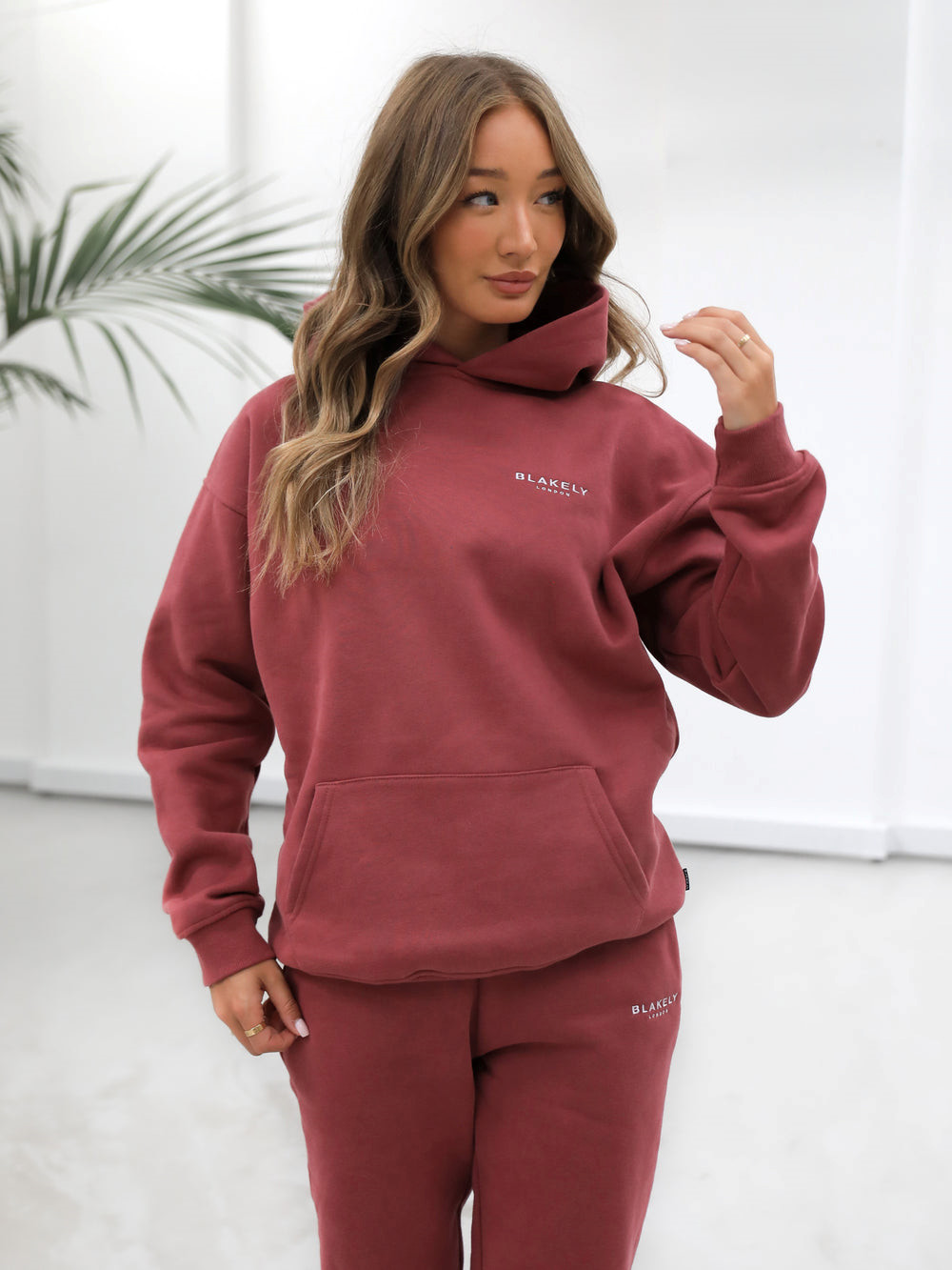 Blakely Universal Women's Relaxed Hoodie Tiefes | OHCZLKV-83