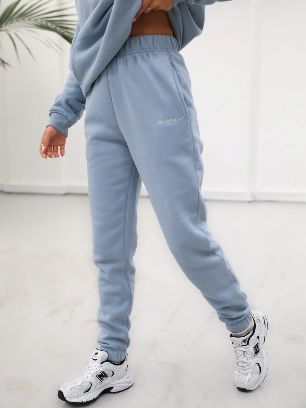 Blakely Universal Women's Sweatpants Blau | IZQTFXY-63