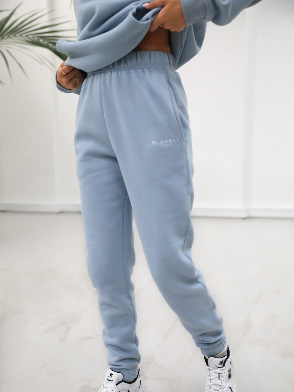 Blakely Universal Women's Sweatpants Blau | IZQTFXY-63