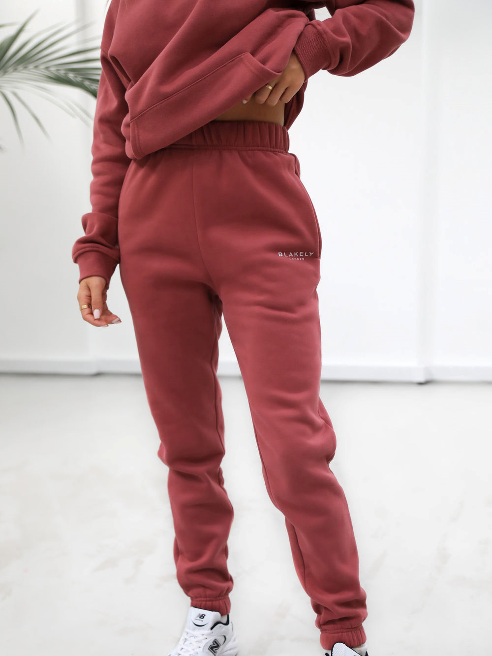 Blakely Universal Women's Sweatpants Tiefes | BIJSLFP-30