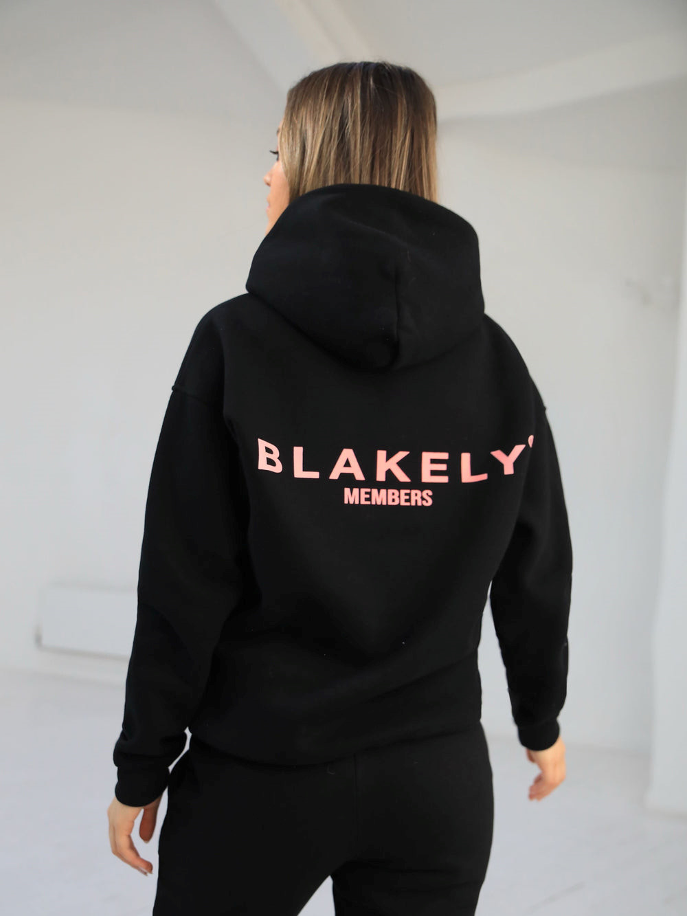 Blakely Women\'s Members Relaxed Hoodie Schwarz Rosa | WUFIEYZ-57